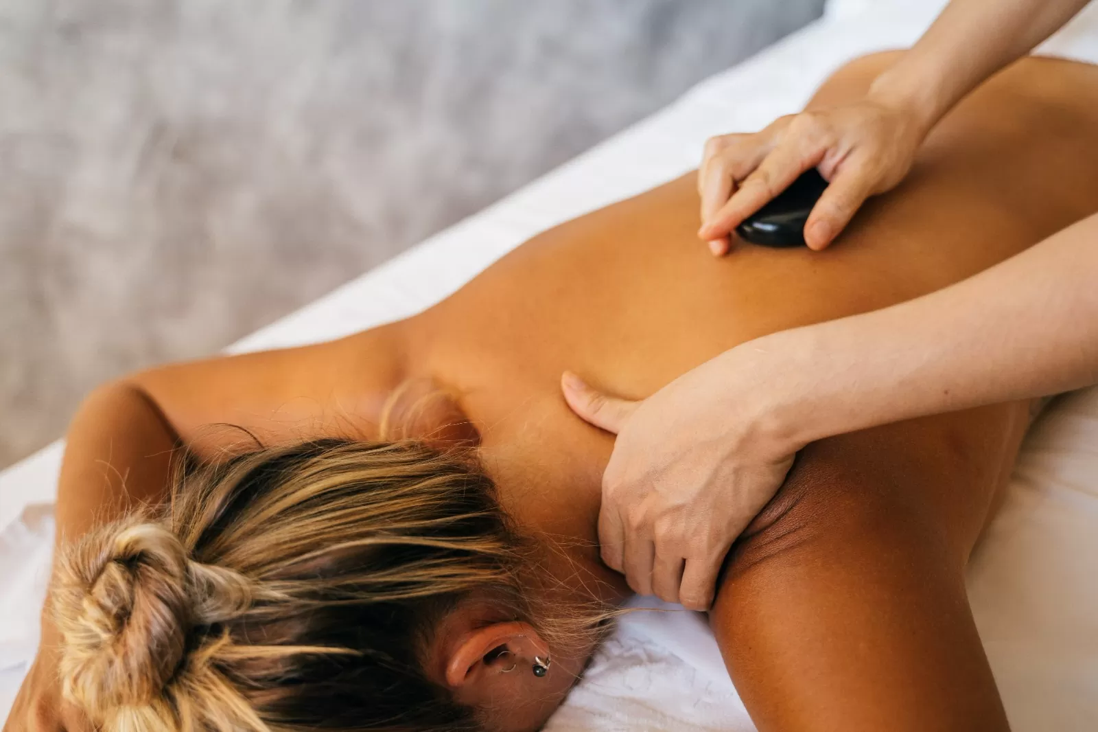 Why it is important to have a Hot Stone Massage